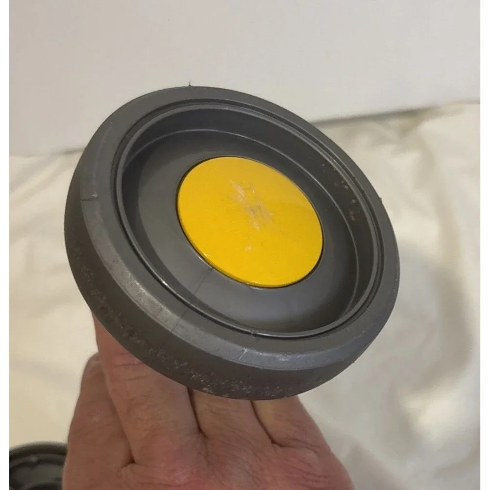 Unbranded Replacement Rear Axle Wheels Kids Ride-On Gray‎ Yellow Excellent Part